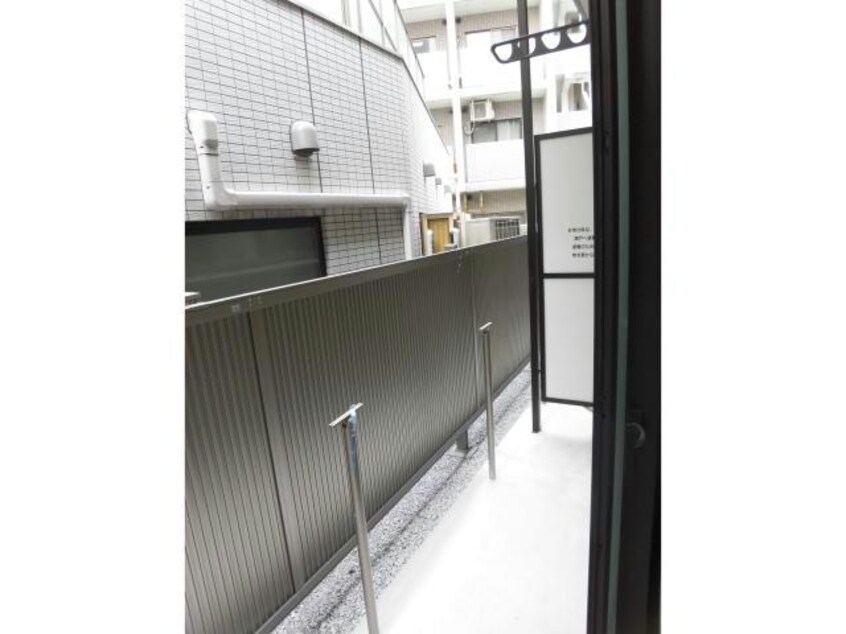  横須賀線/保土ケ谷駅 徒歩5分 1階 築8年