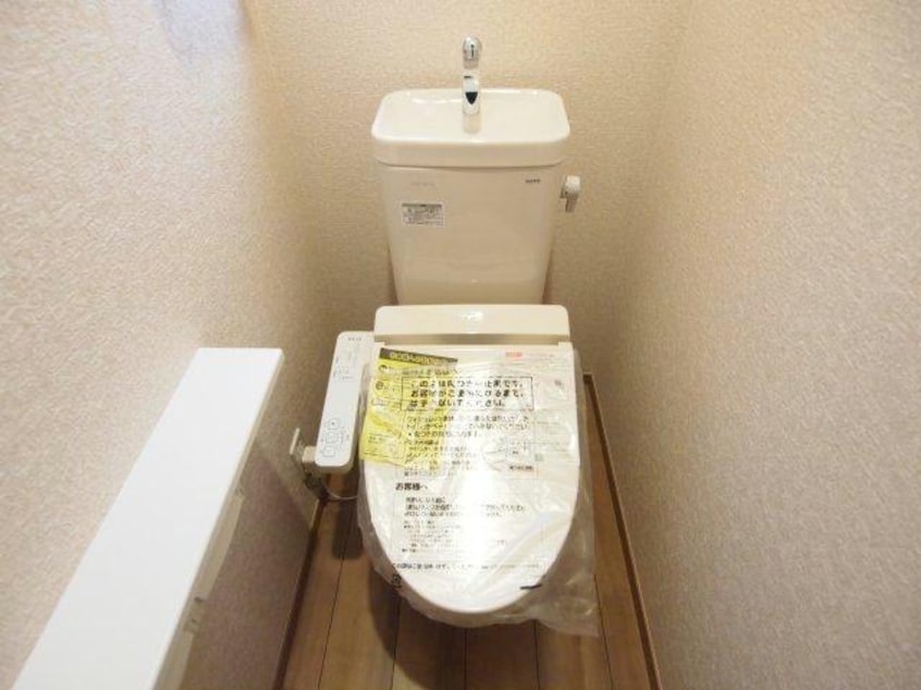  横須賀線/保土ケ谷駅 徒歩27分 2階 築7年