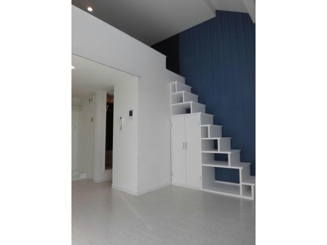  横須賀線/保土ケ谷駅 徒歩5分 2階 築6年