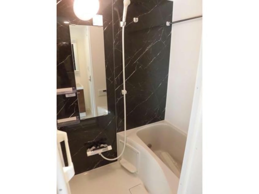  横須賀線/保土ケ谷駅 徒歩5分 2階 築6年