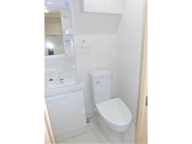  横須賀線/保土ケ谷駅 徒歩8分 3階 築6年