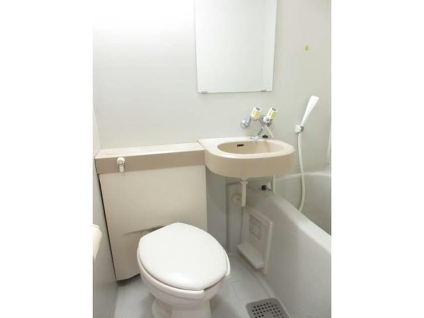  横須賀線/保土ケ谷駅 徒歩10分 3階 築33年