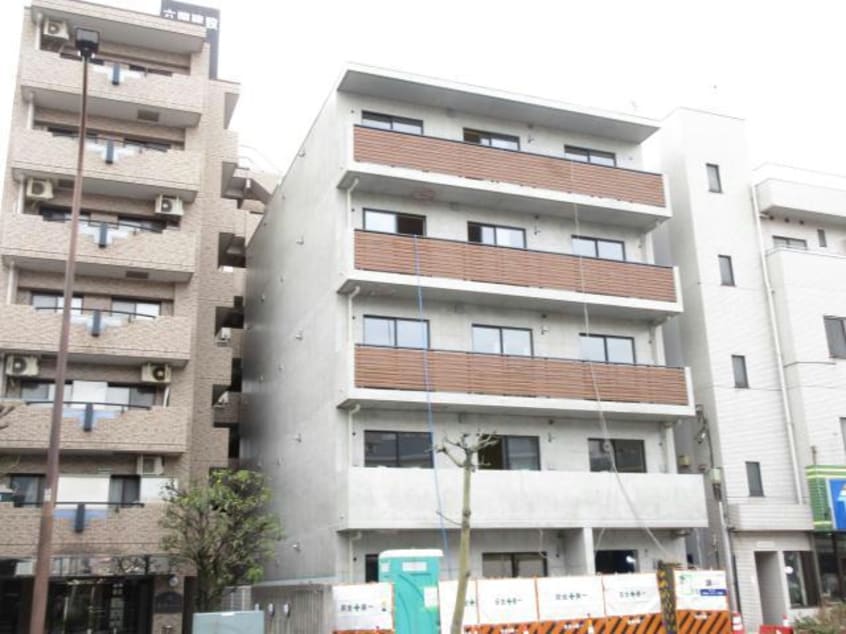  横浜市営地下鉄ブルーライン/三ツ沢下町駅 徒歩5分 1階 築2年
