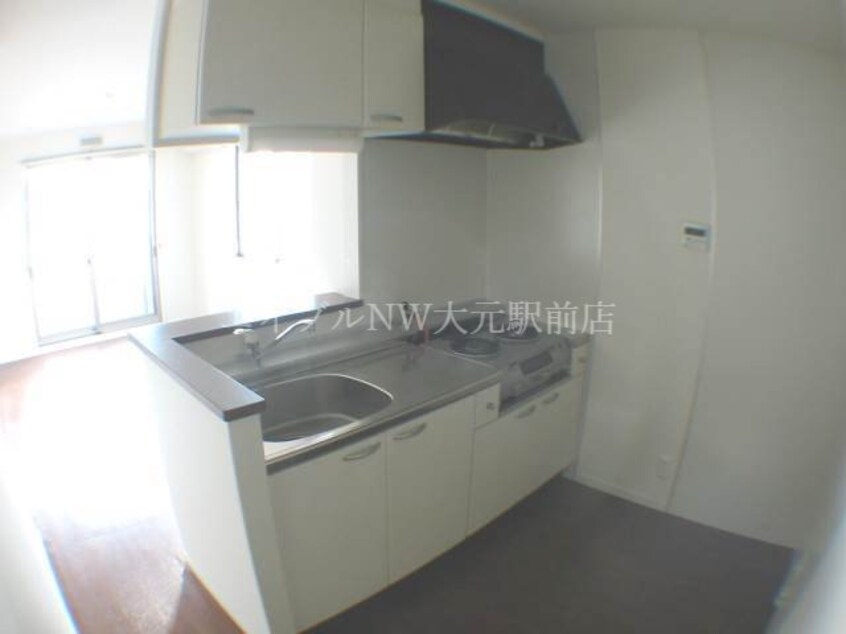  フラッツア西市