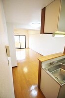 人気のカウンターキッチン仕様 AXiS今