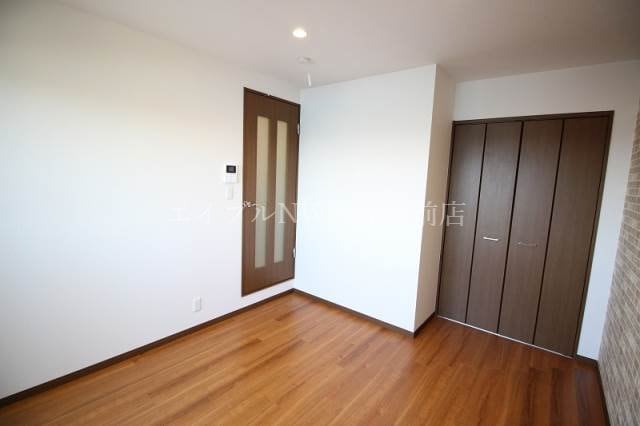  ウェーブレジデンス神田町