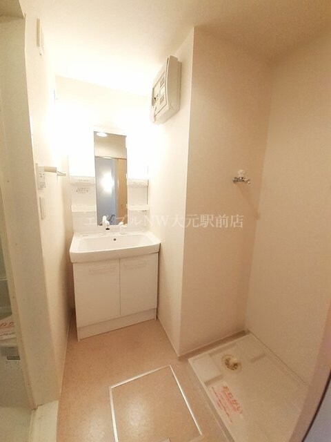  サンシャイン富田