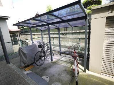 駐輪場 シャンティーブルー