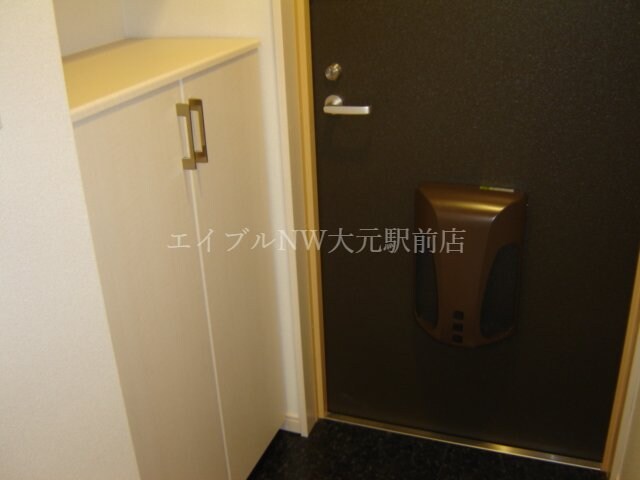 下足箱（イメージ） ルナロベリア