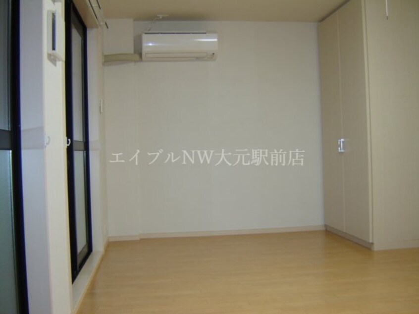 リビング（イメージ） ルナロベリア