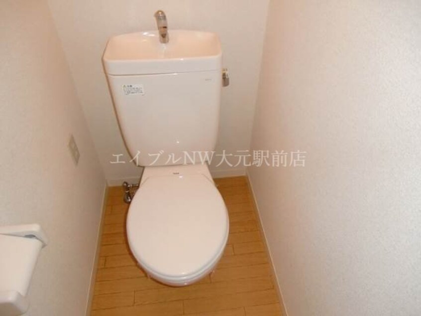 トイレ アネーロ白石