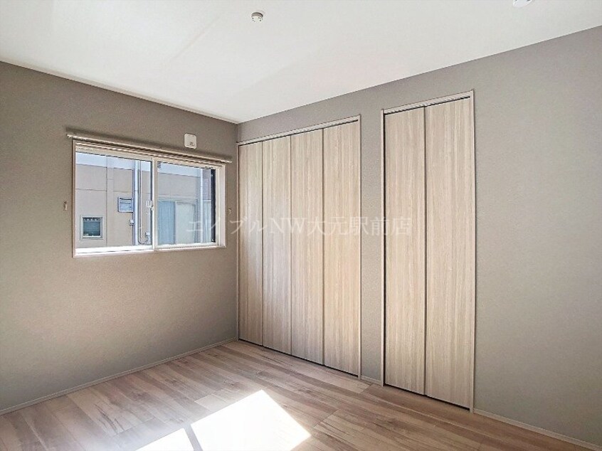  メゾンｙａｓｕｉ　B