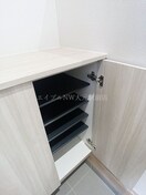  メゾンｙａｓｕｉ　B