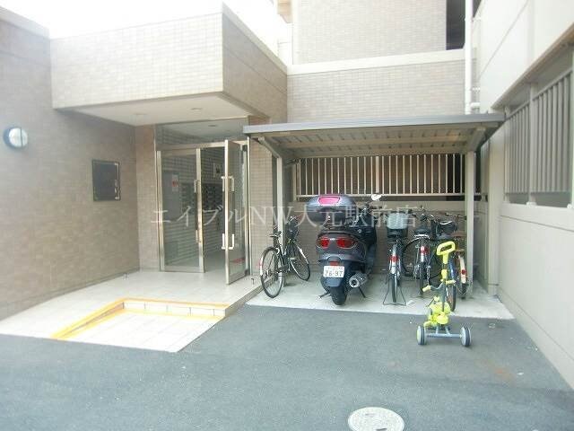  ル・サンク西市