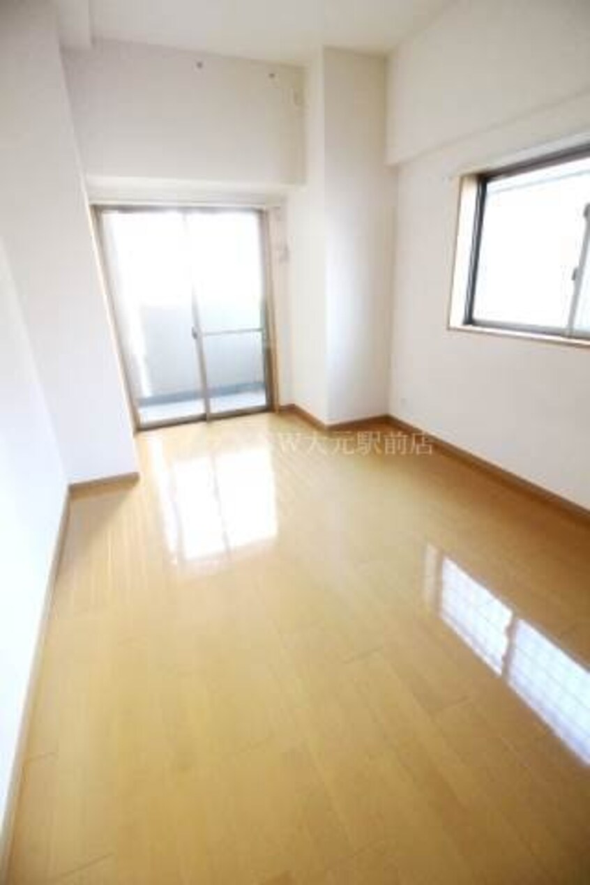  ル・サンク西市