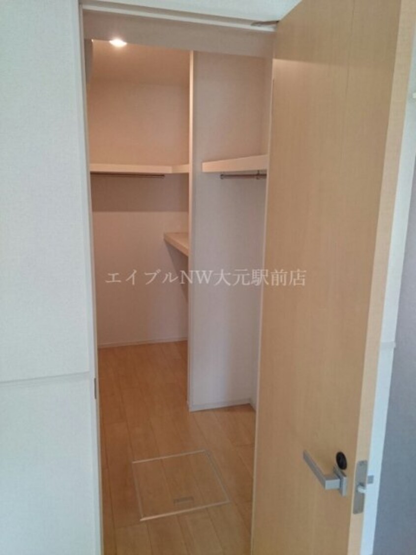  Ｌｉｎｄａ　ｃａｓａ