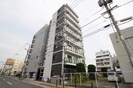 月光岡山市役所前の外観