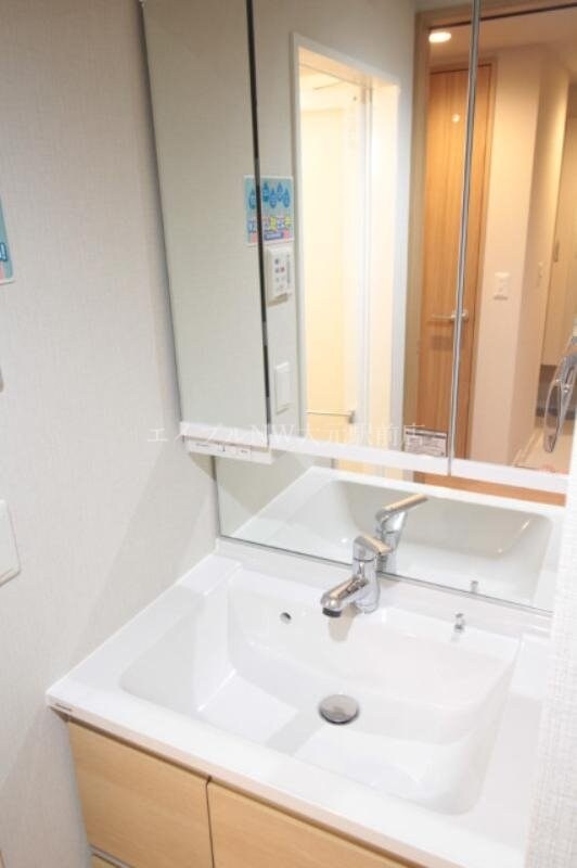  La neige　中山下