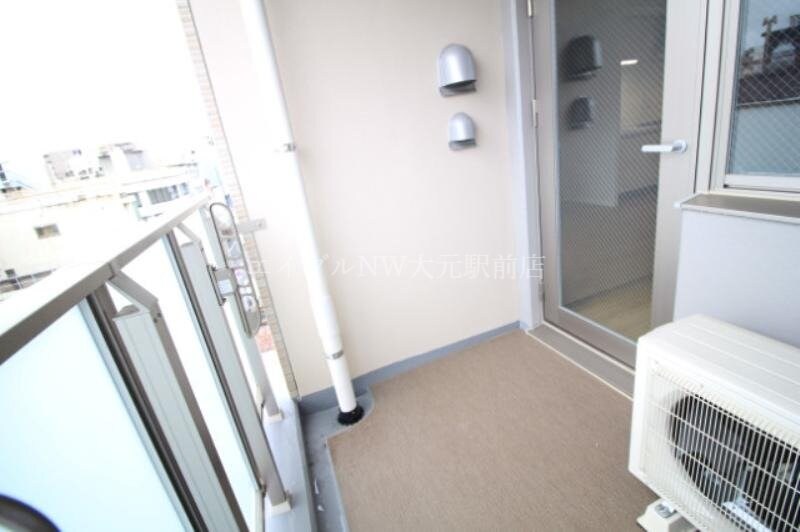  La neige　中山下