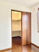  シャーメゾン・エレガンス　壱番館