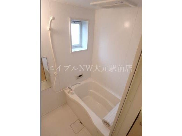  シャーメゾンアマセ