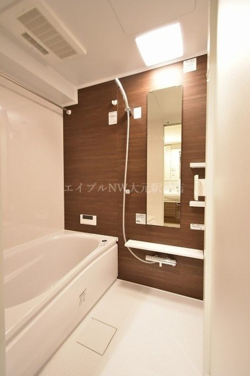  THE　MODERN　表町