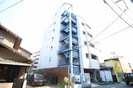 コスモクィーン鹿田の外観