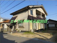 芳泉二階建貸家