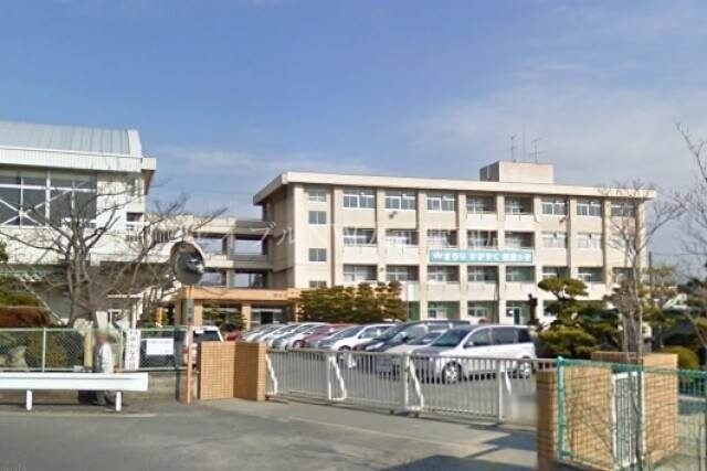 岡山市立福田小学校(小学校)まで447m オレンジマンション