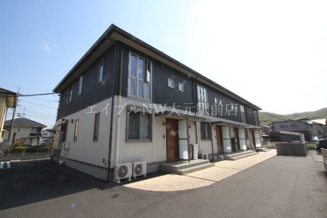  ラ・ヴィータ尾上