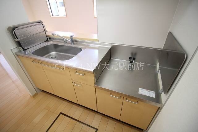  シャーメゾン　ブローディア