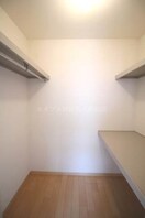  シャーメゾン　ブローディア