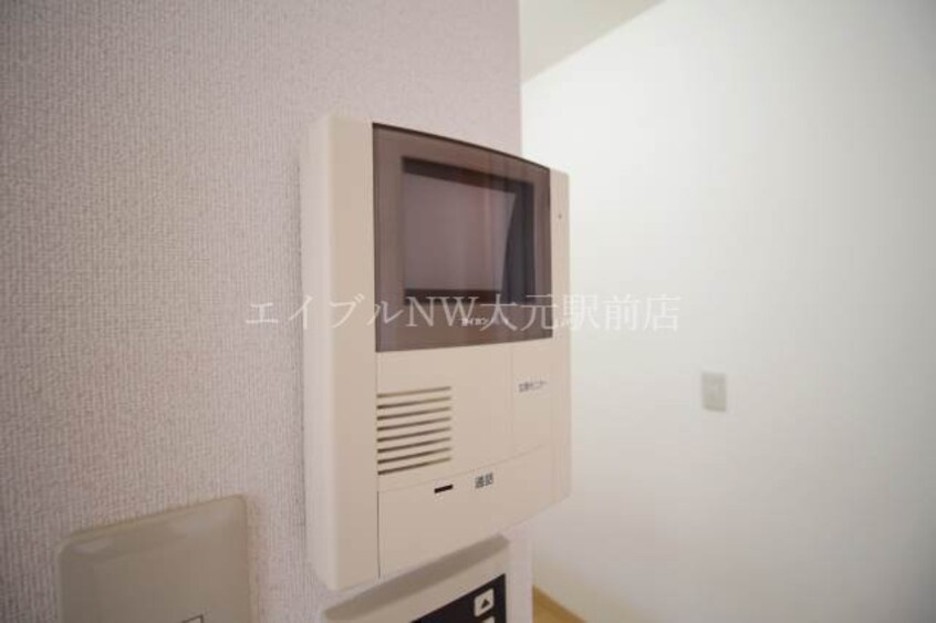  シャーメゾン　ブローディア