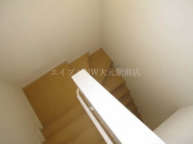 階段 エスド・クーポラB