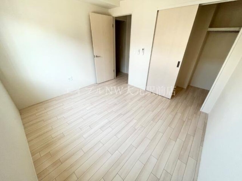 洋室 シャ・ノワールⅡ