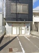 ピオーネ薬局(ドラッグストア)まで86m サングレース