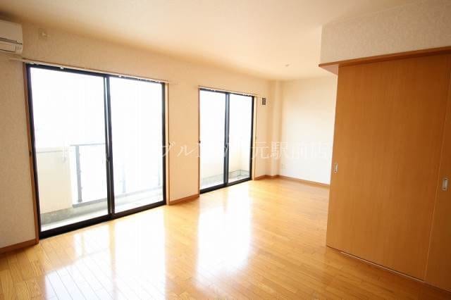  Pearl　Court　OＨMORI