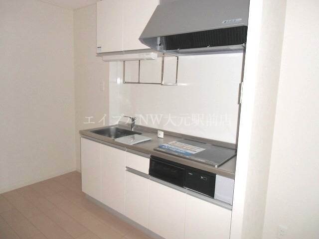 キッチン ファーストコートＢ