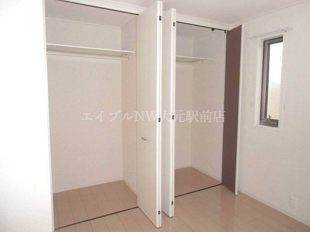 収納 ファーストコートＢ