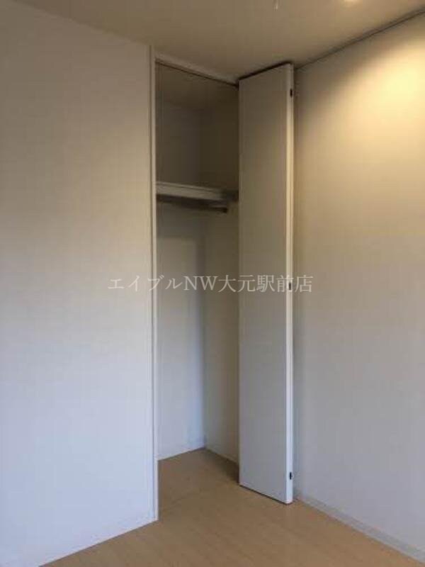  エルミタージュ