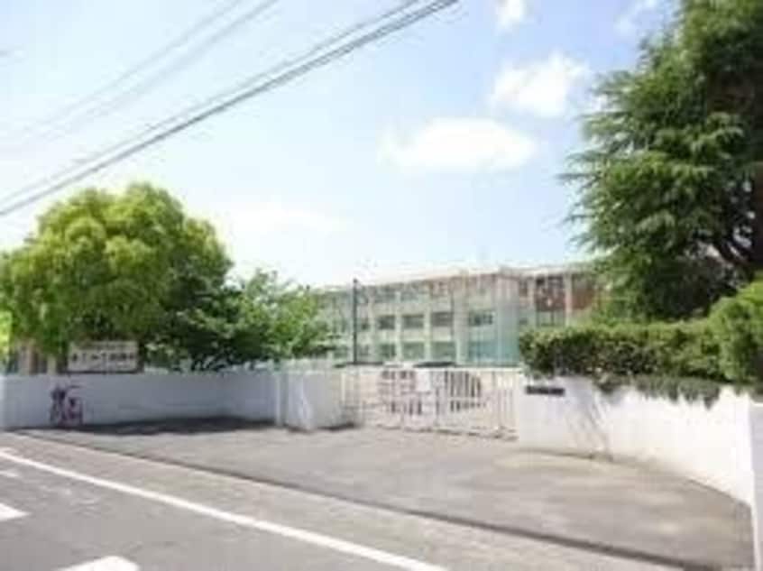 岡山市立吉備中学校(中学校/中等教育学校)まで362m エクセレンス西花尻