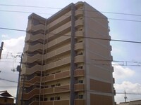 カーサフィオーレ西市
