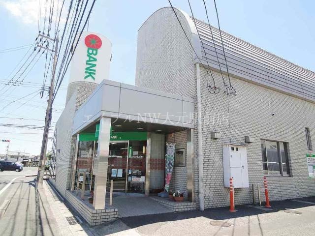 トマト銀行庭瀬支店(銀行)まで74m 白林