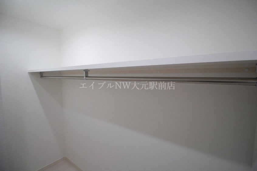  ヴィオーラ中山下