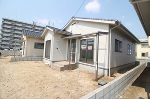 浮田貸家Ｂ