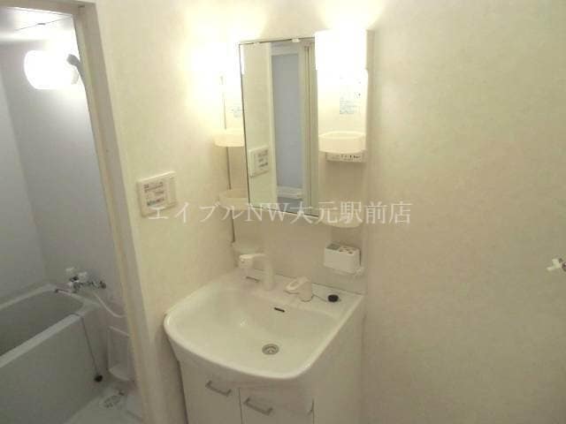  ウッディバード　A棟