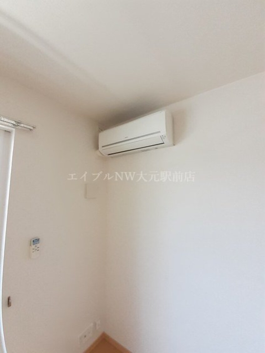  サンメゾン津高