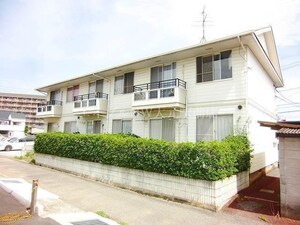 グラティア新保　