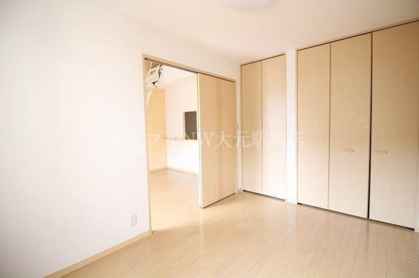  ラパルテール奉還町壱番館