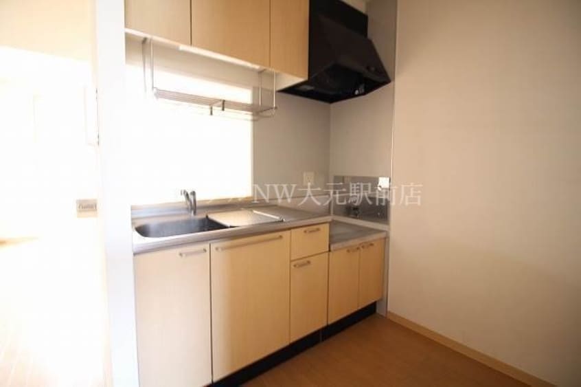  ラパルテール奉還町壱番館